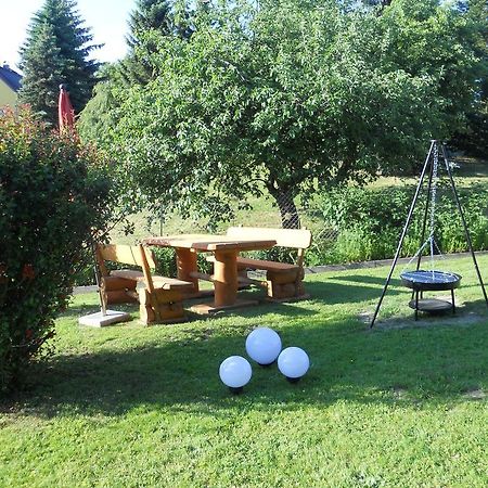 Ferienhaus Zittau Oberlausitz & Ferienwohnung Am Hamann Berg Ngoại thất bức ảnh