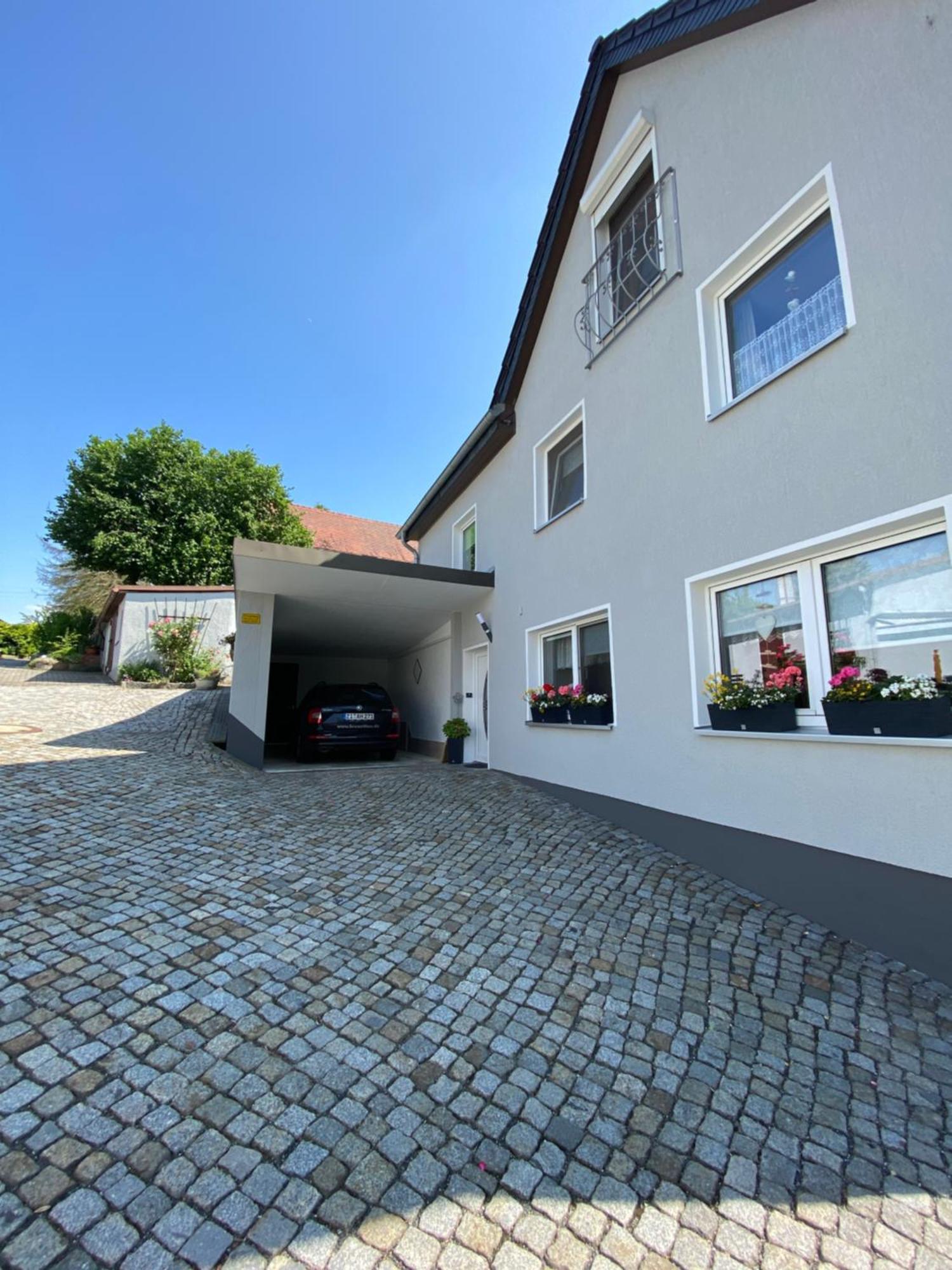 Ferienhaus Zittau Oberlausitz & Ferienwohnung Am Hamann Berg Ngoại thất bức ảnh